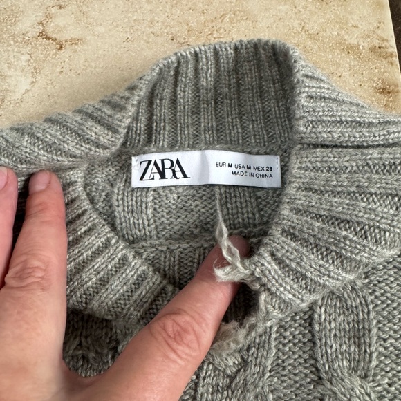 ZARA High Neck Ripped Cable Knit Sweater With Studs Size M - Picture 10 of 16